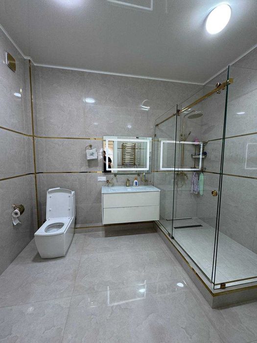 продается 3 комнатная евро квартира 175м2: Мирабад Госпитальный СРОЧНО