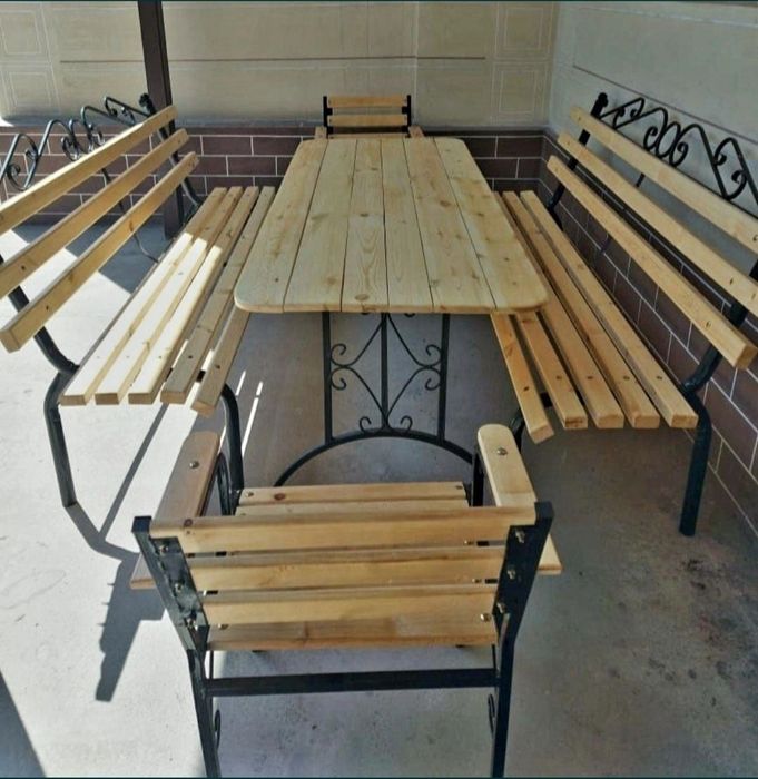 Стол и скамейка с креслами 2 метра