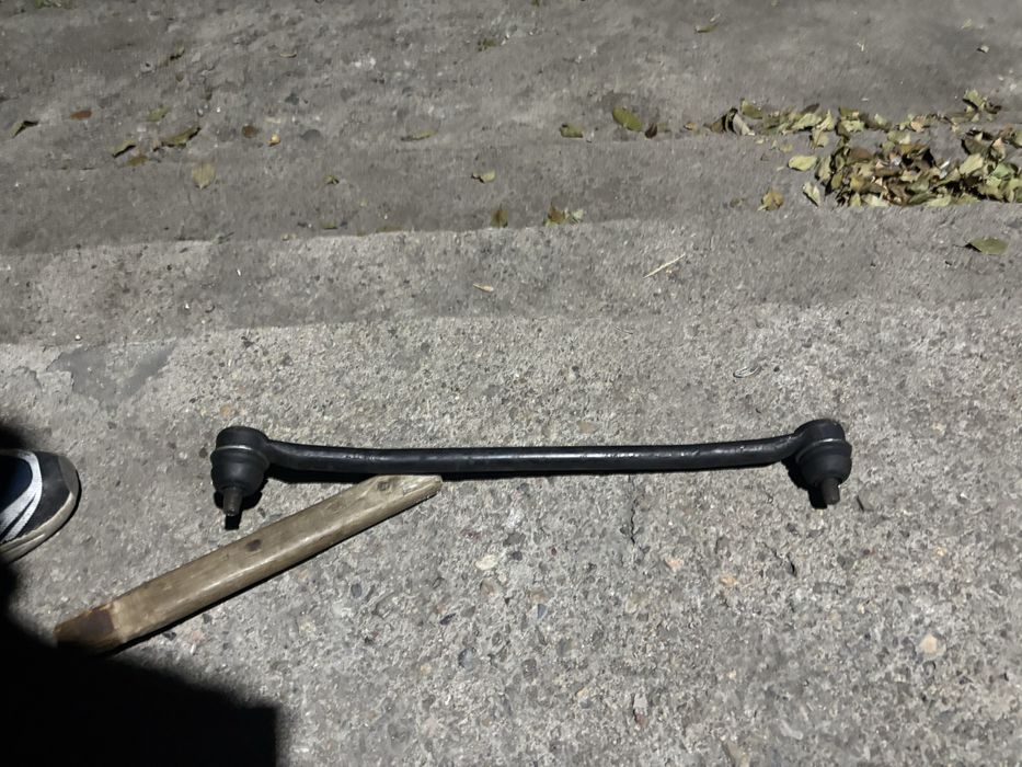 Рулевая тяга на ниву