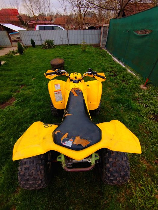 Vând sau schimb Suzuki ltz 250 defect