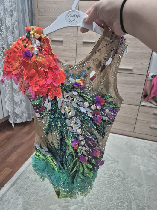 Купальник для художественной гимнастики