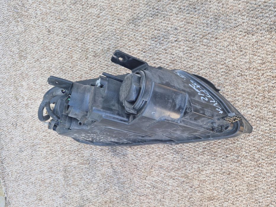 Faruri cu lupa Chevrolet Captiva 2012