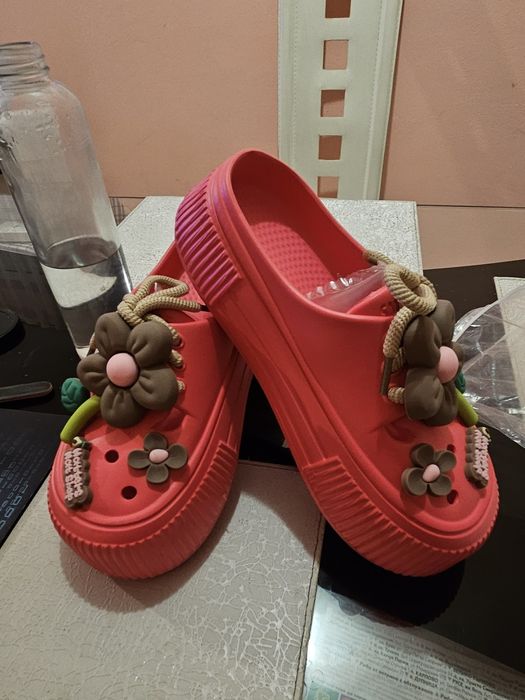 Кроксове/сабо..  .