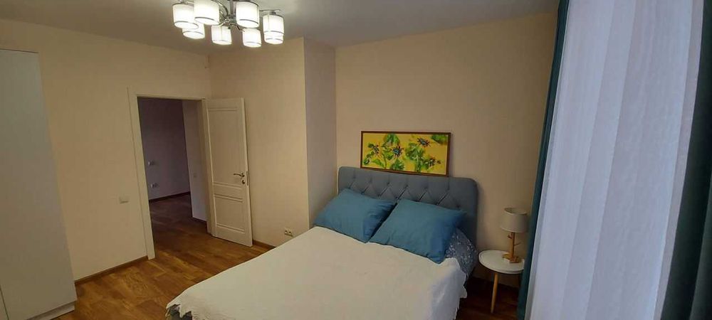 Тристаен имот в Кръстова вада