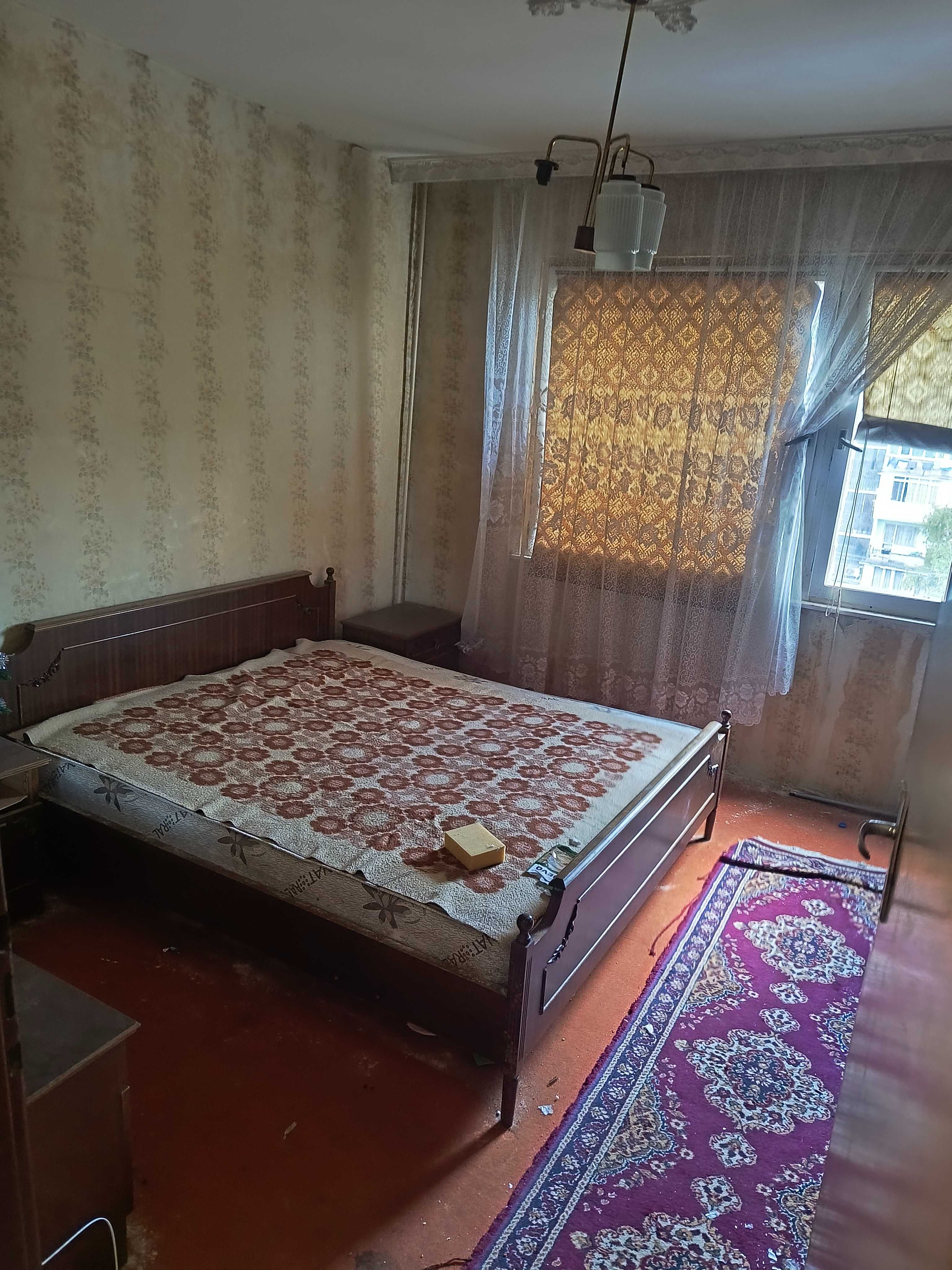 Апартамент с гараж гр.Павликени
