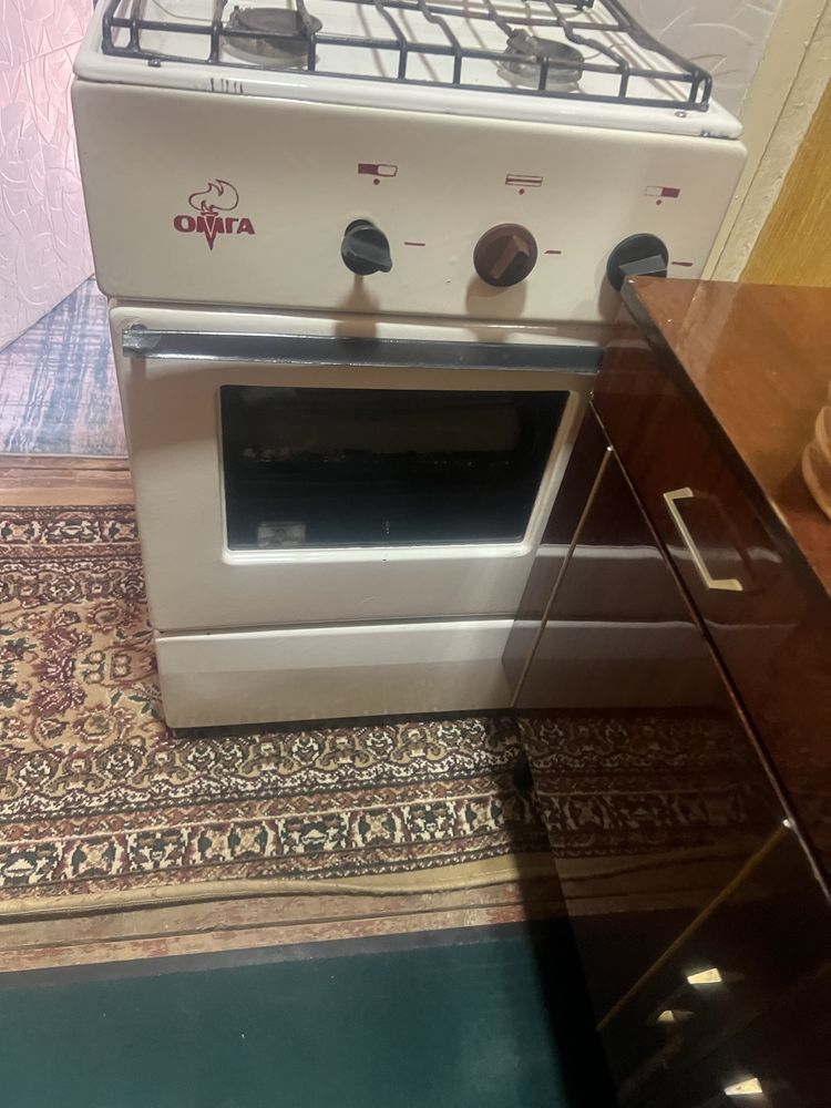 Продам Газовую плитк