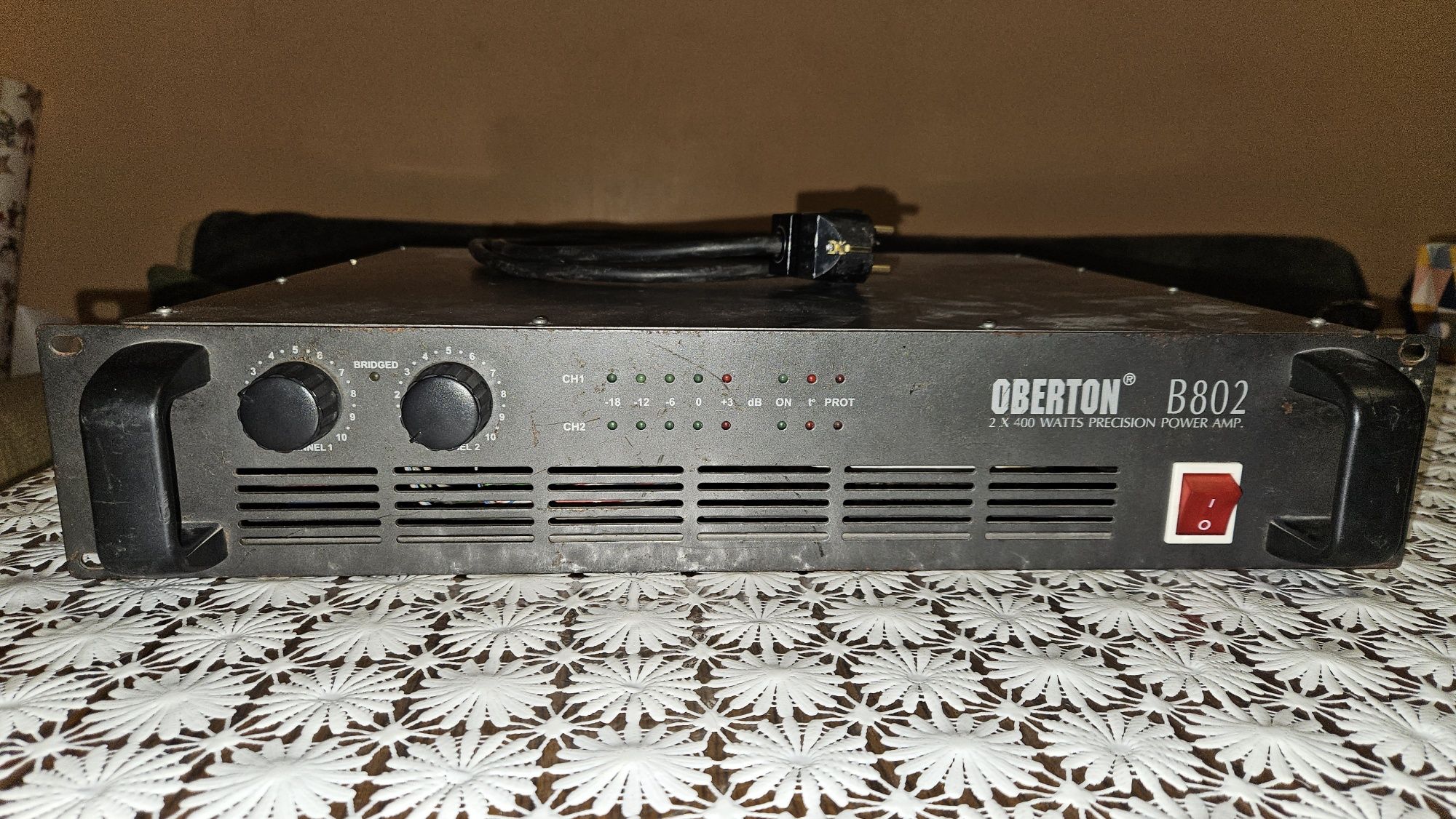 Усилвател Oberton B802 400W