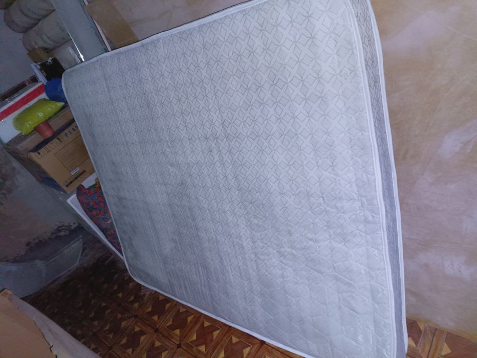 Матрас 1.5 срочно