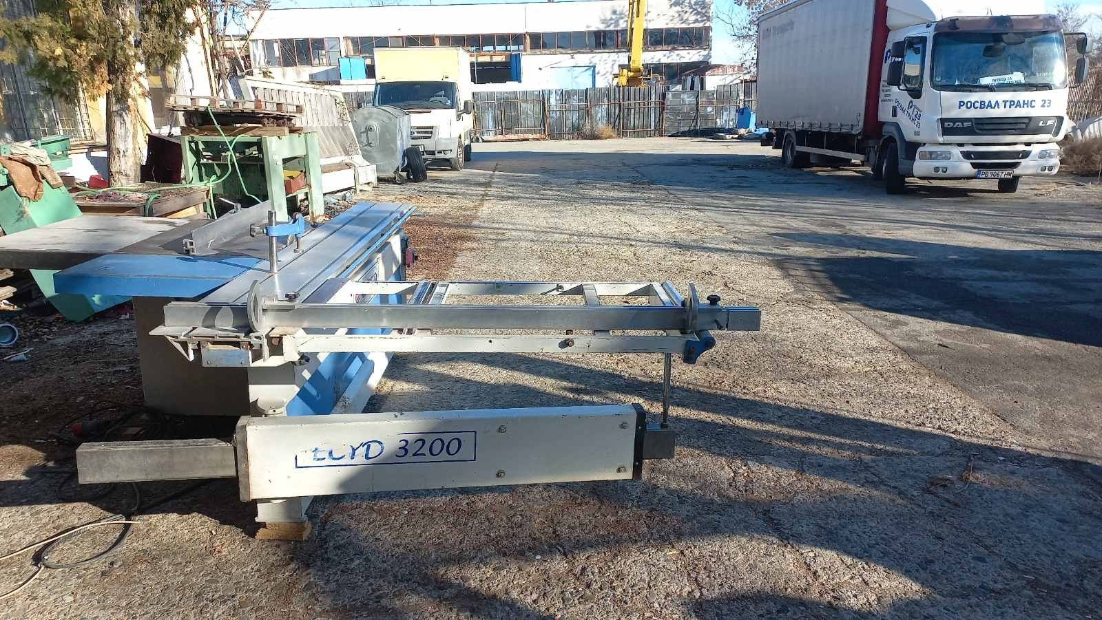 форматно разкройващ циркуляр 3200 мм.