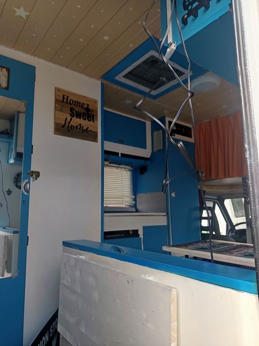 Vind autorulotă Ford tranzit