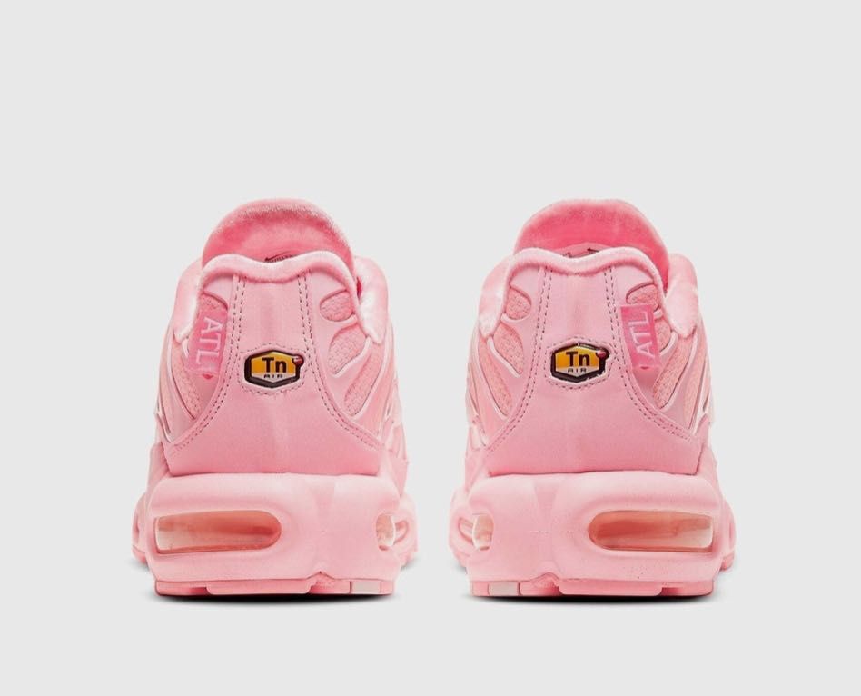 Nike ATL Pink 38