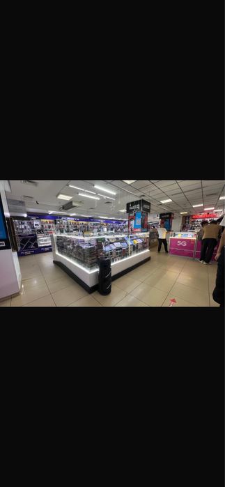 Продается витрины