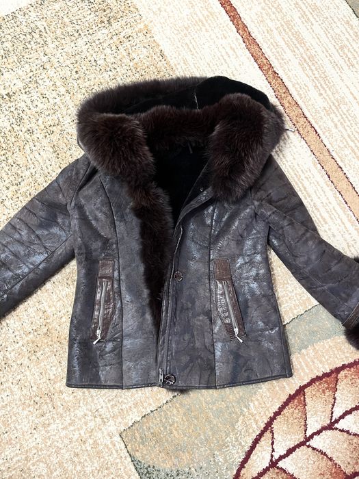 Отдам женскую одежду даром