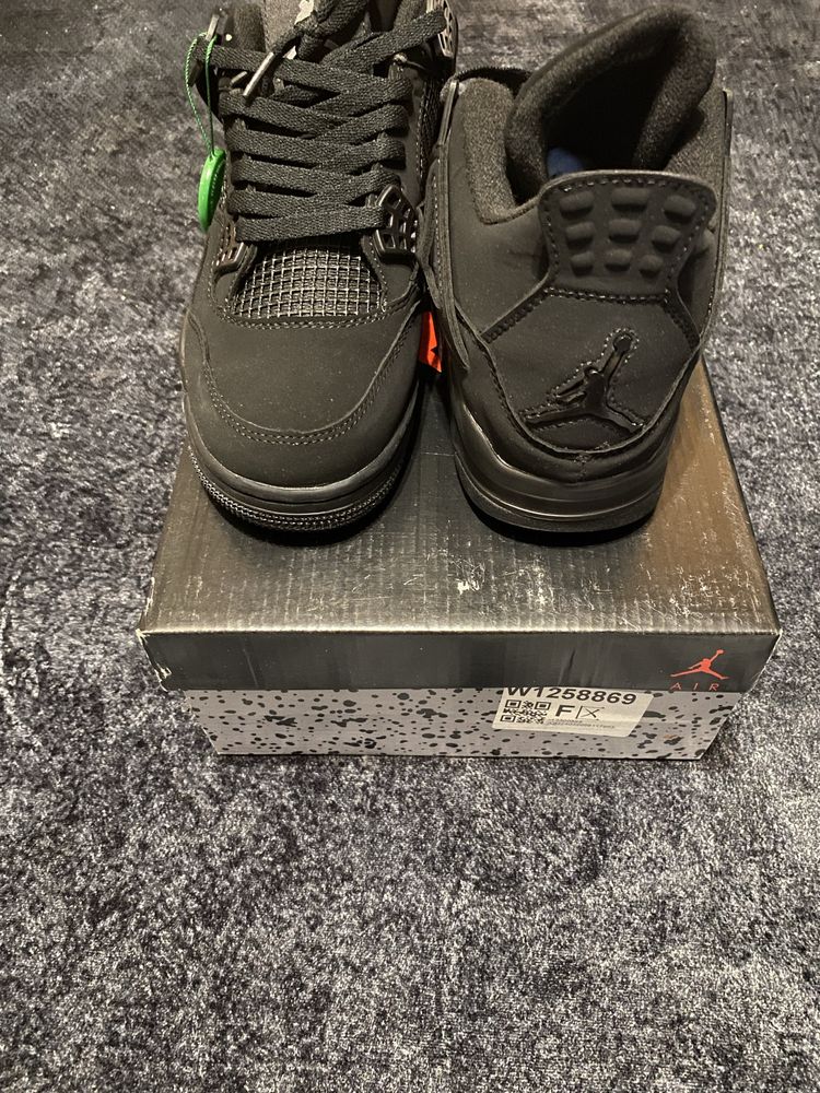 Jordan 4 Black Cat