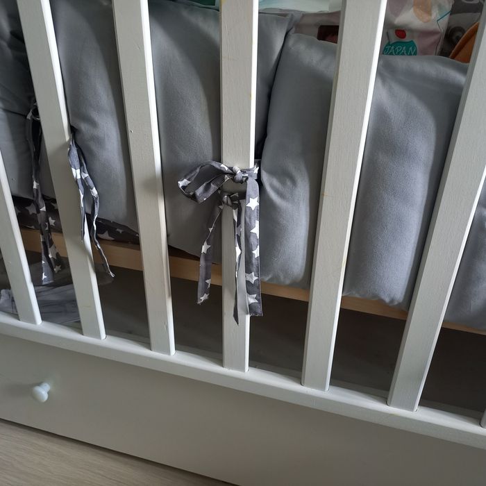 Продам детский манеж + мягкое кресло — 45 000 тг, срочно!

Продаю детс