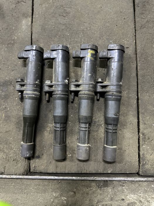 Pistoan cu biela si bobine megane 2rs 225cp