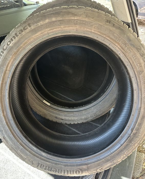 Continental AllSeasonContact 235/45/18