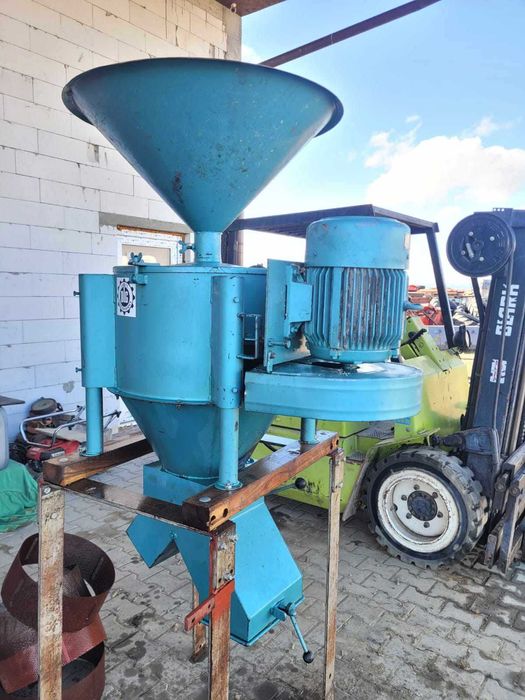Moara cereala electric 5.5 Kw