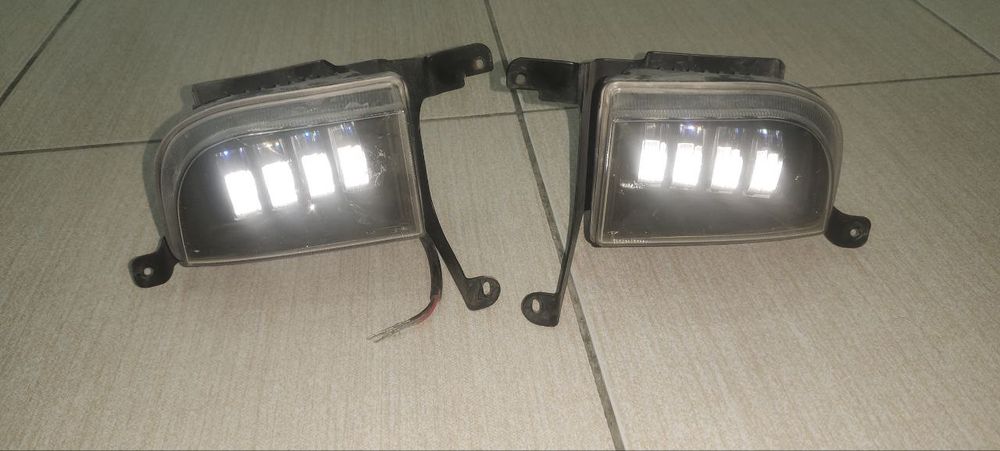 Противотуманный LED фараы 

Цветовая температура: 6000K
Мощность: 30W