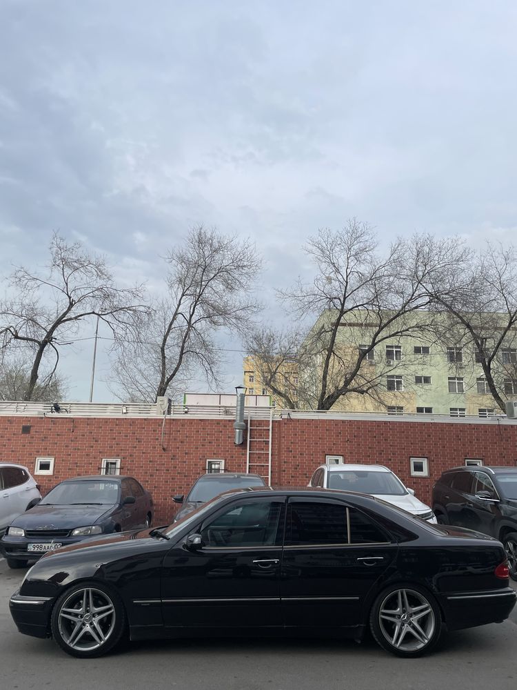 Продается разноширокий Диск на мерседес