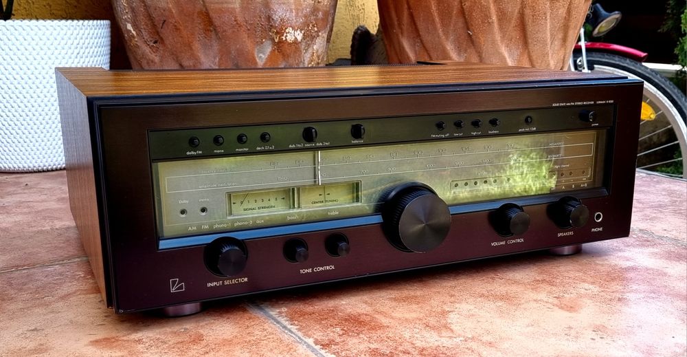 Luxman R 1050  High Fidelity Receiver