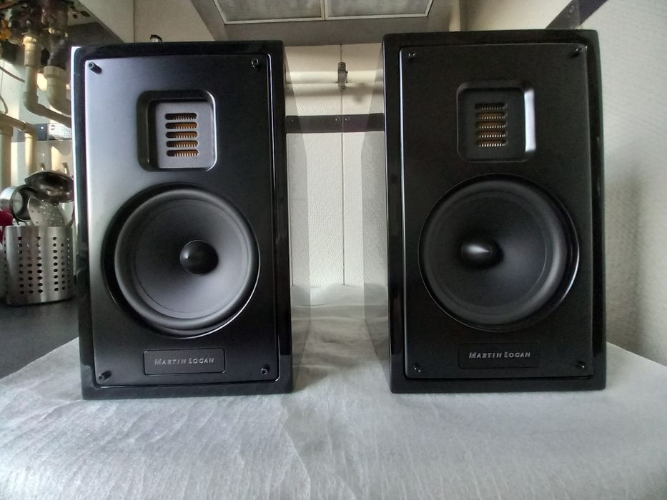 Martin Logan Motion 15