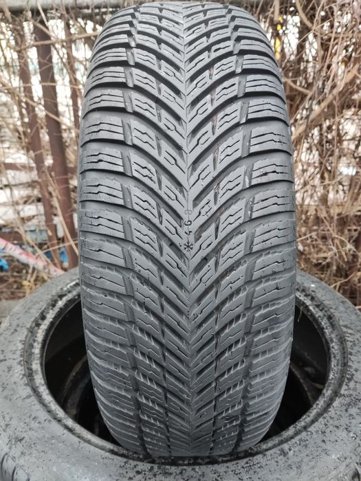 1бр. всесезонна гума 185/65/15 Nokian Season proof 
dot4520
7.9mm
Мног