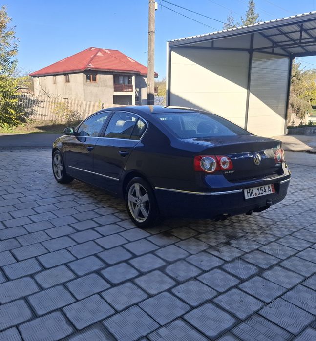 Vând Volkswagen Passat b6  an 2010 euro 5 // berlina