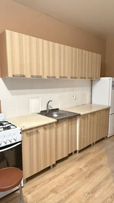 Продам кухонные шкафы