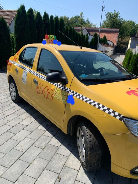 Vând mașina TAXi