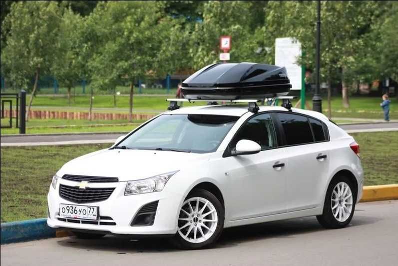 Багажник на крышу (поперечины) Thule Chevrolet Cruze седан/хэчбэк