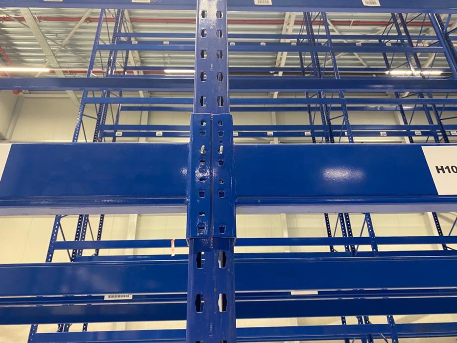 Стелажи за палета по 1400кг  4200кг на ниво