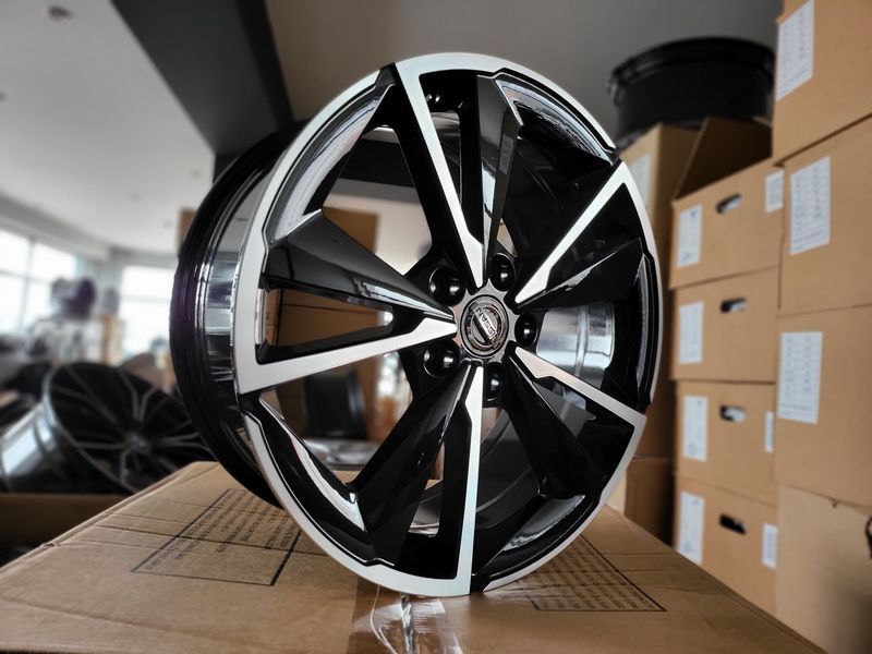 18цола Nissan 5x114.3 Нисан 5х114.3