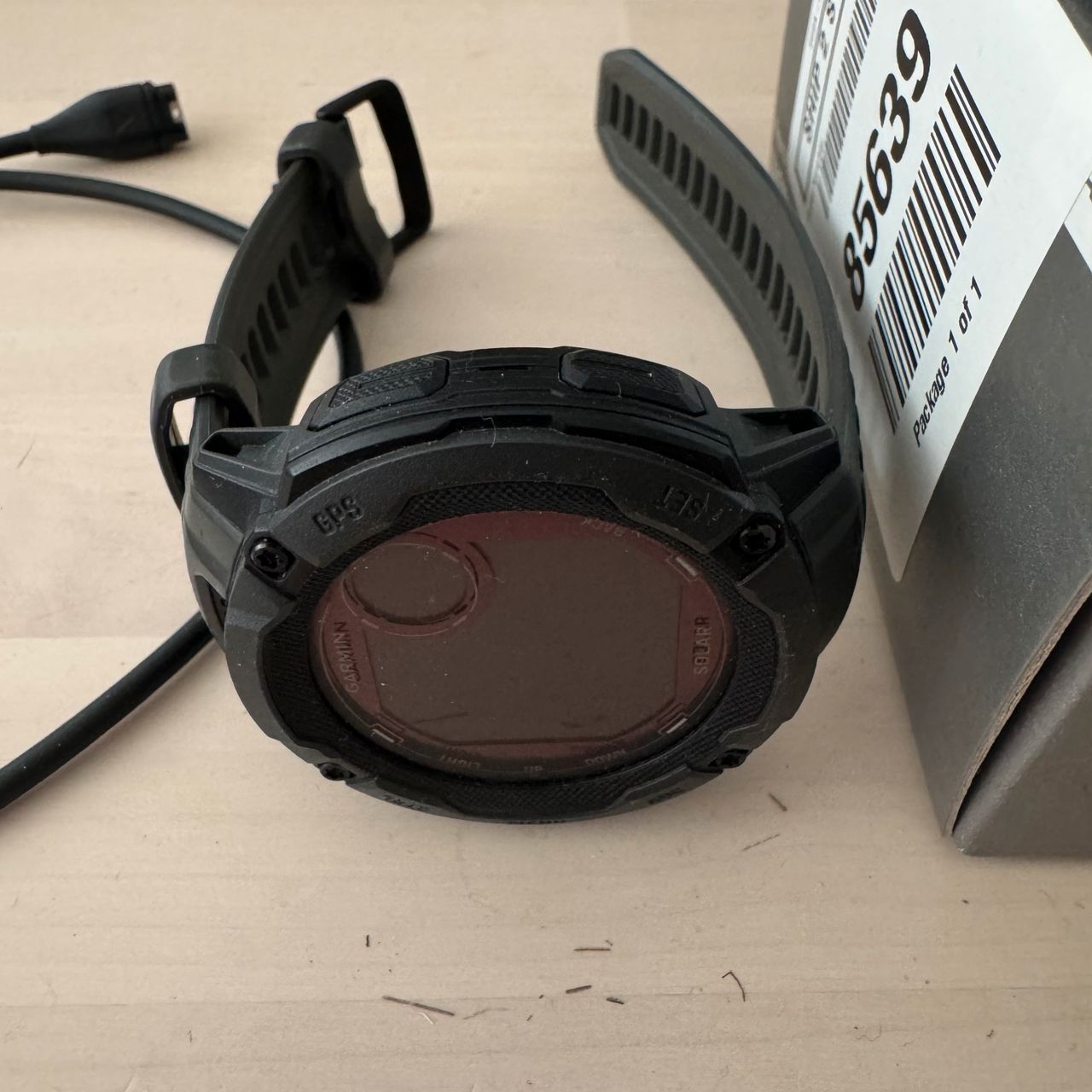 Перфектен ,Garmin Instinct 2x solar,гаранция, бартер
