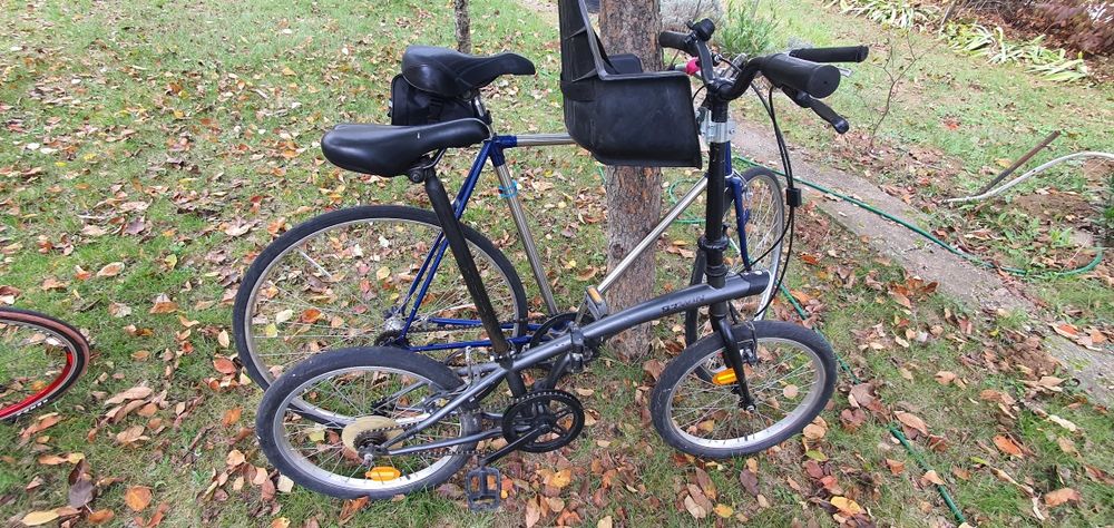 Bicicleta pliabila dechatlon cu scaunel bebe 1-3 ani.