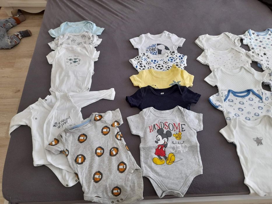 Body, pantaloni scurti  bebe