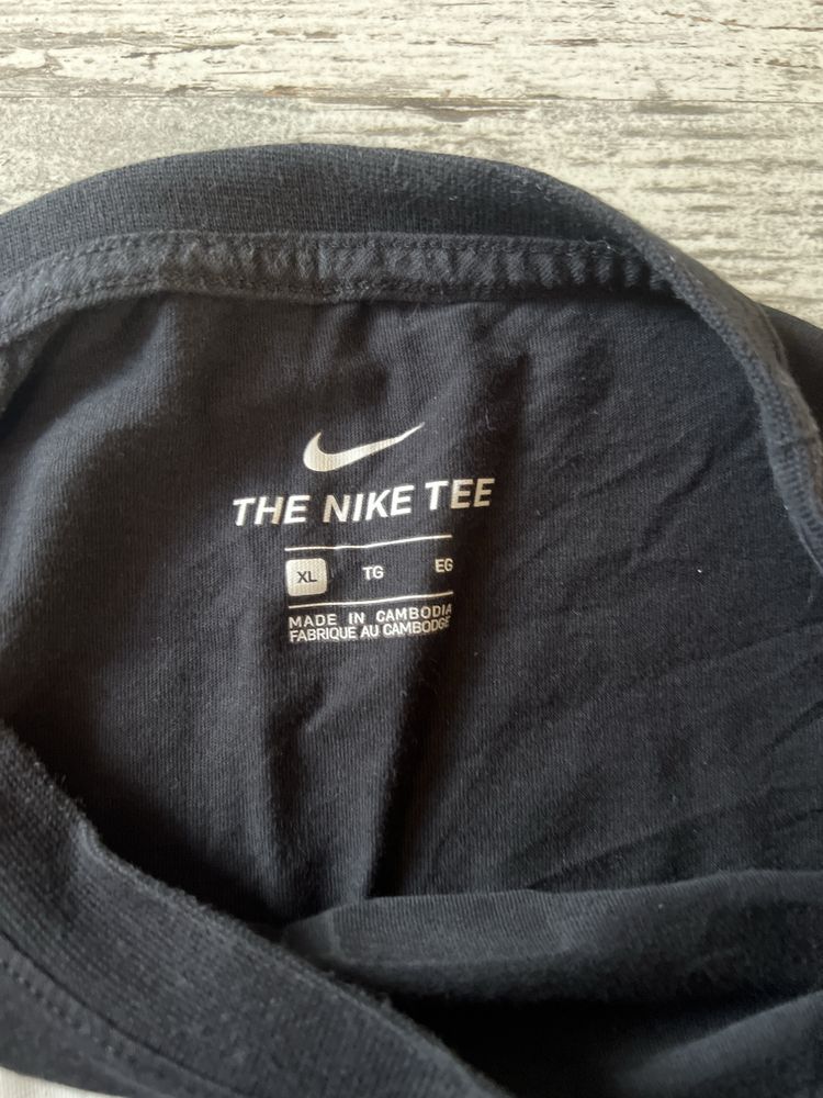 Nike тениска (използвана)