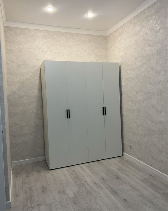 продам шкаф б/у в хорошем состоянии
