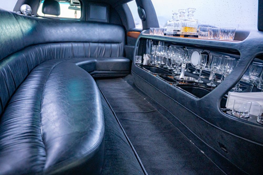 Închiriez Limuzina pentru evenimente