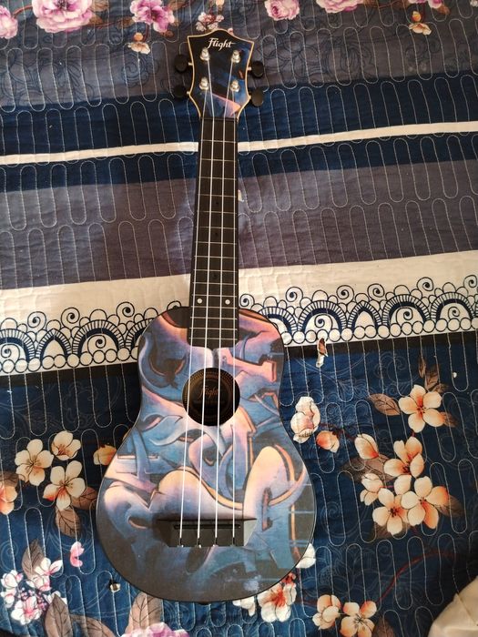 Укулеле Flight TUS-40