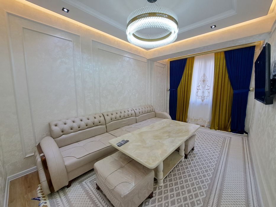 3 xonali kvartira sotiladi bez gluxoy 78 m²