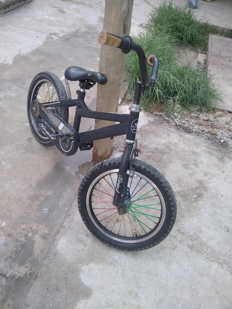 Velosiped sotiladi