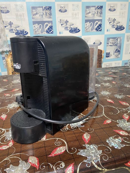 Кофемашина капсульная