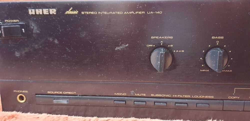 Uher UA-140 statie 2X70W pe 8 Ohm