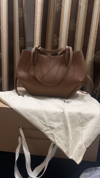 Продам новую сумку Polene