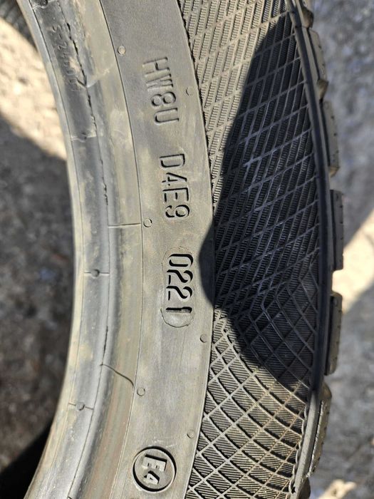 SET 4 Anvelope Iarna 245/45 R18 CONTINENTAL WinterContact ras