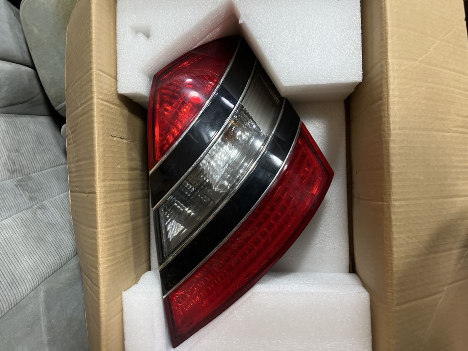 Задние фары мерседес 221