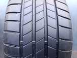 O anvelopă de vara 225 40 19 Bridgestone dot 2023
