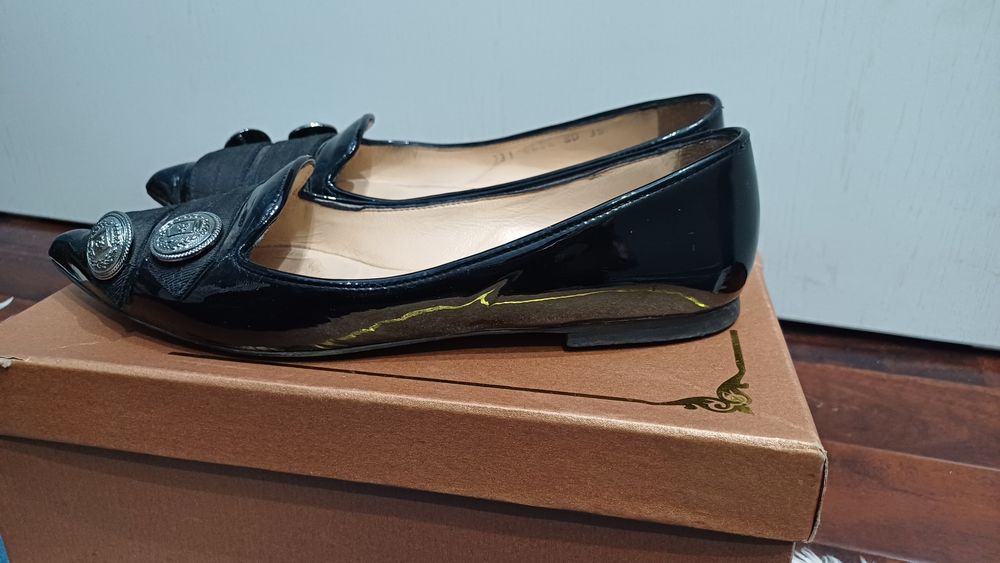 Туфли лаковые фирма Poletto