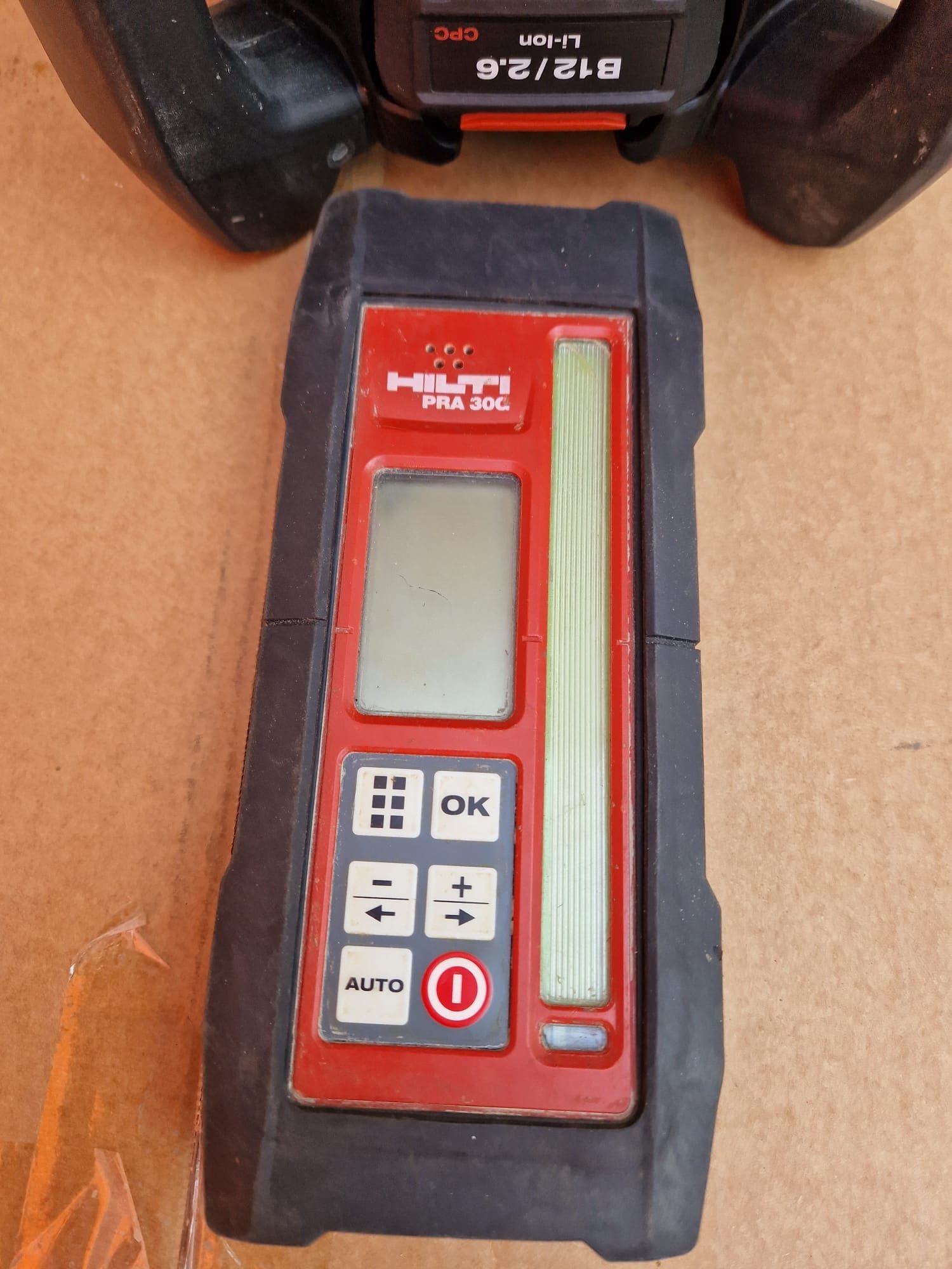 Hilti nivela rotativa cu raza verde